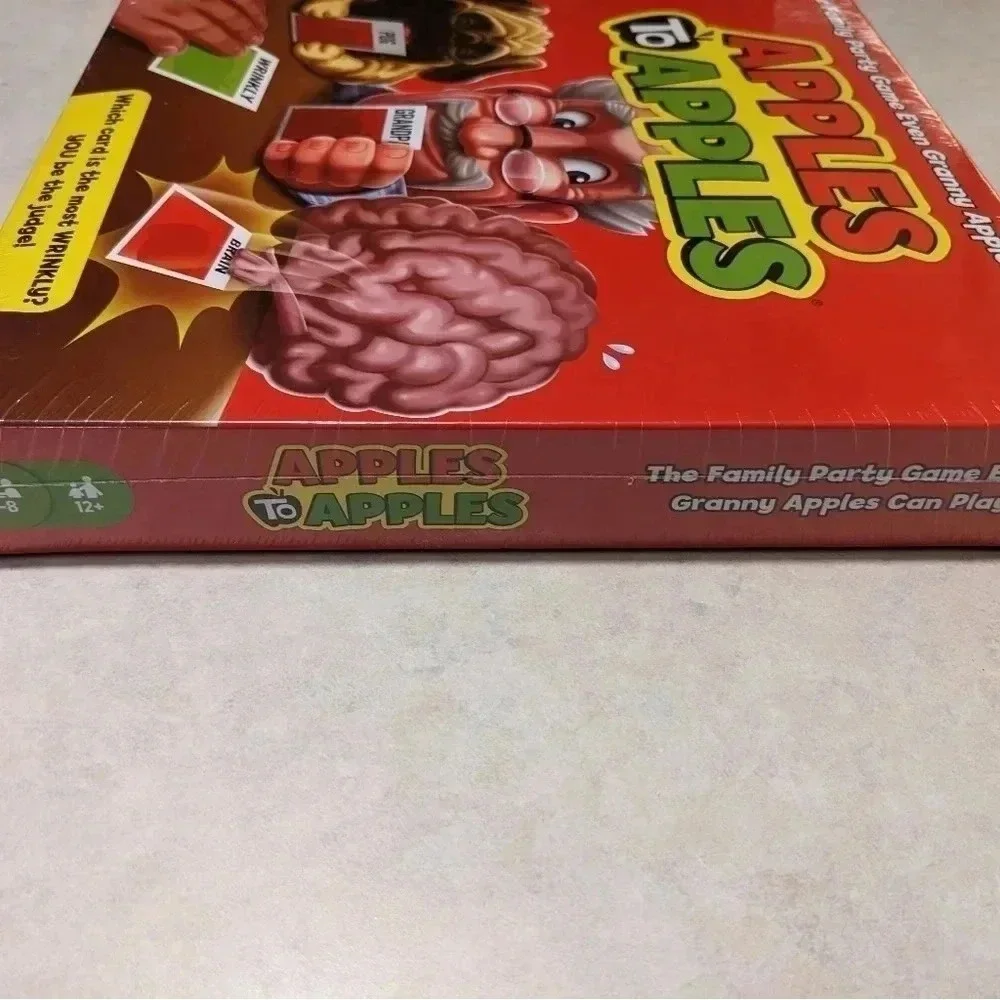 Apples to Apples Family Party Game The Game Even Granny Apples‎ Can Play